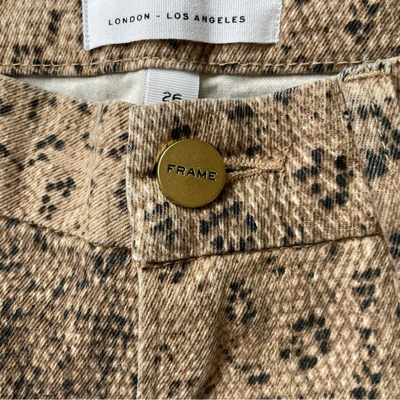 Frame Le Crop Mini Boot snake python print in vanilla multi tan, brown jeans 26 - Picture 8 of 17